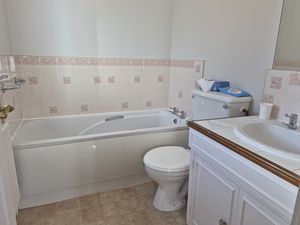 Photo 27- click for photo gallery